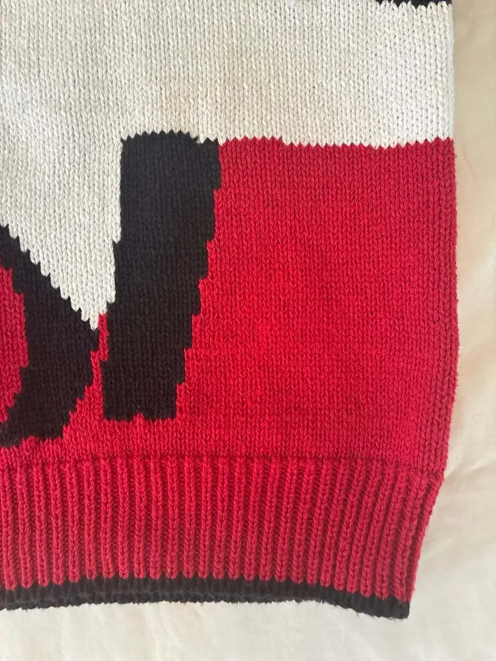 Vintage 80s J.G. Hook Red Knit Cow Graphic Short Sleeve Sweater Medium - Picture 7 of 11